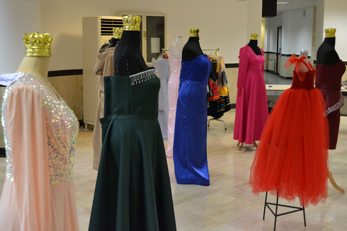 نمایشگاه طراحی لباس مجلسی در موسسه آموزش عالی مهرآستان